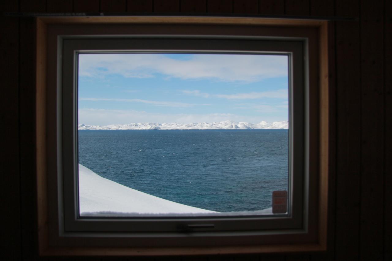Inuk Hostels Нуук Экстерьер фото
